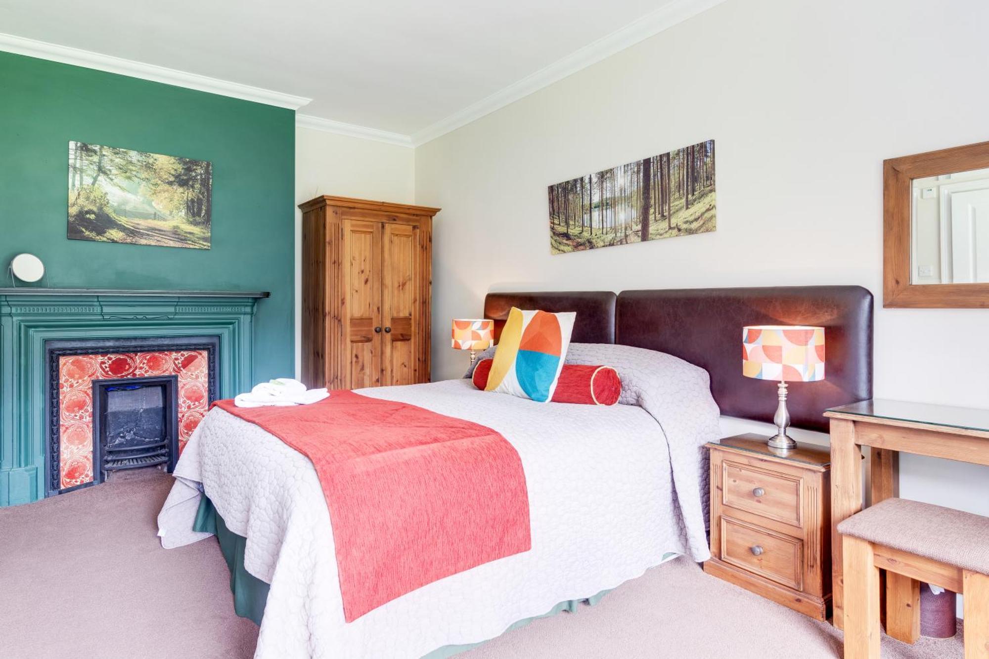 Old Rose And Crown Hotel Birmingham Rubery Екстериор снимка