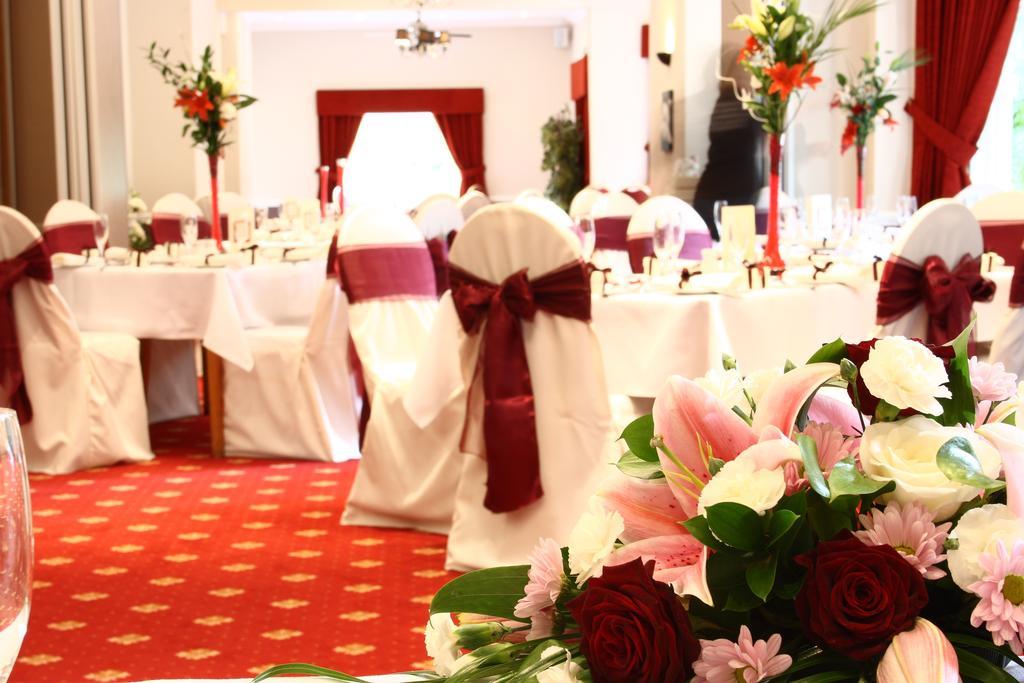 Old Rose And Crown Hotel Birmingham Rubery Екстериор снимка