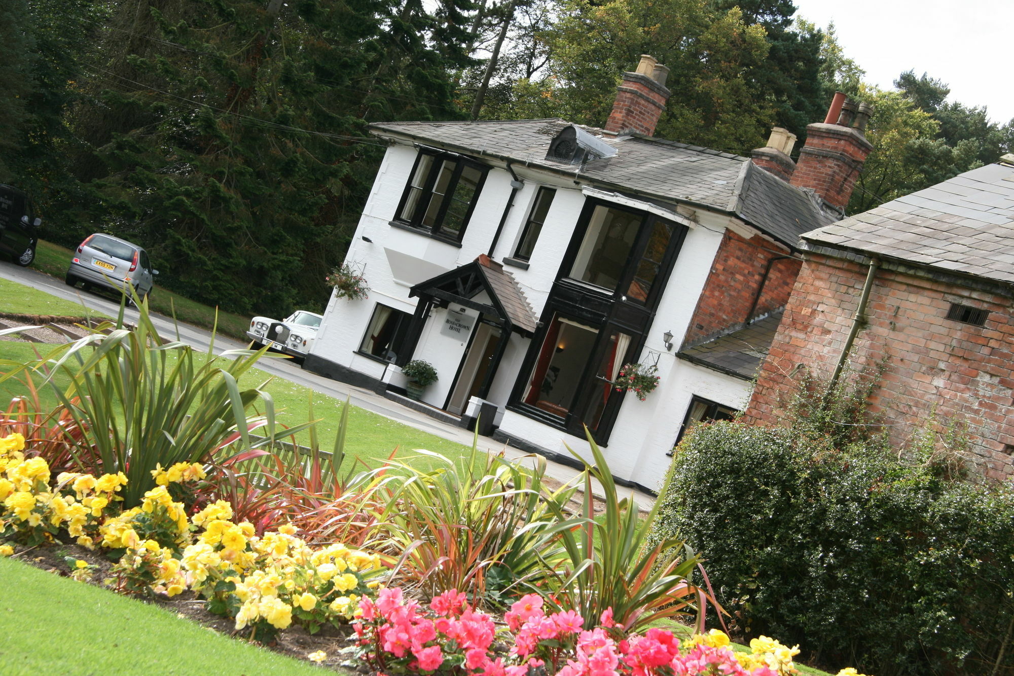 Old Rose And Crown Hotel Birmingham Rubery Екстериор снимка